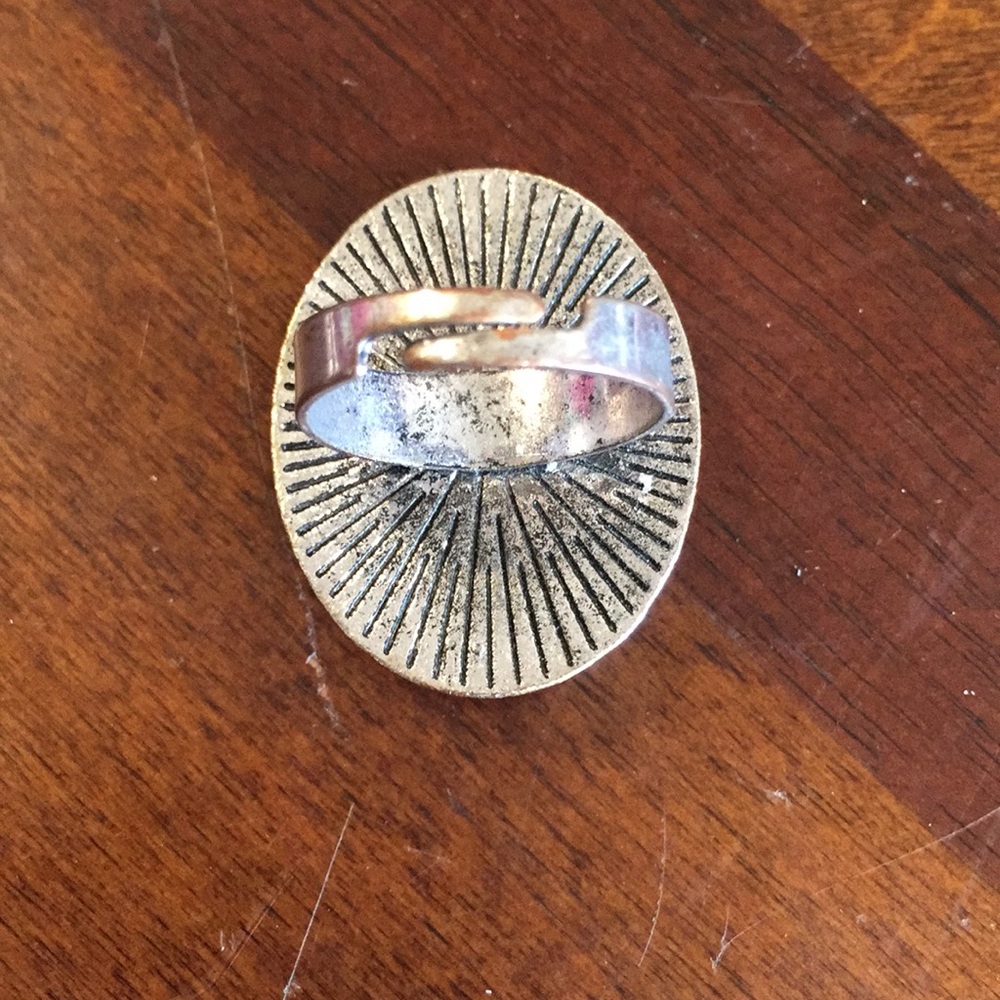 🎈Earring & Ring set - Picture 4 of 4